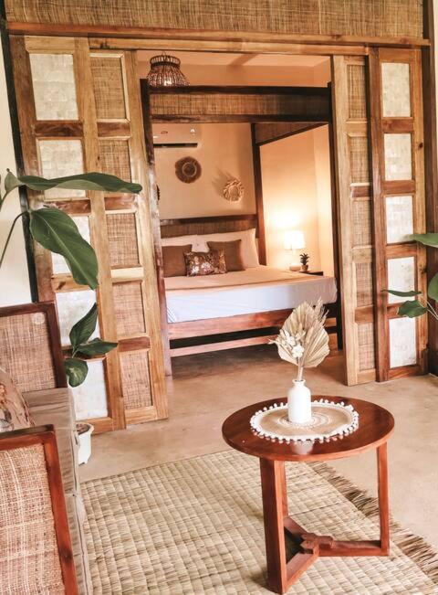 Greenhouse Siargao Roadside Boutique Apartments General Luna  Εξωτερικό φωτογραφία