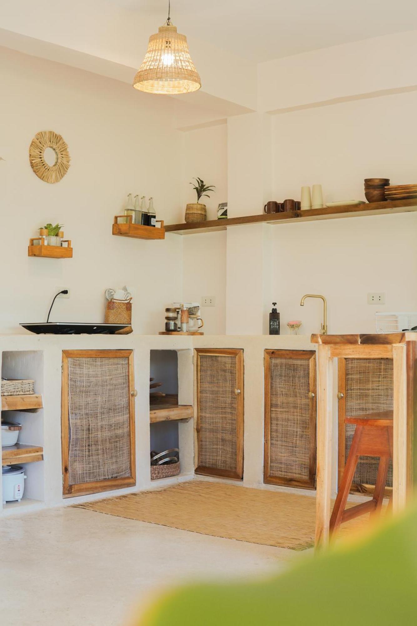 Greenhouse Siargao Roadside Boutique Apartments General Luna  Εξωτερικό φωτογραφία