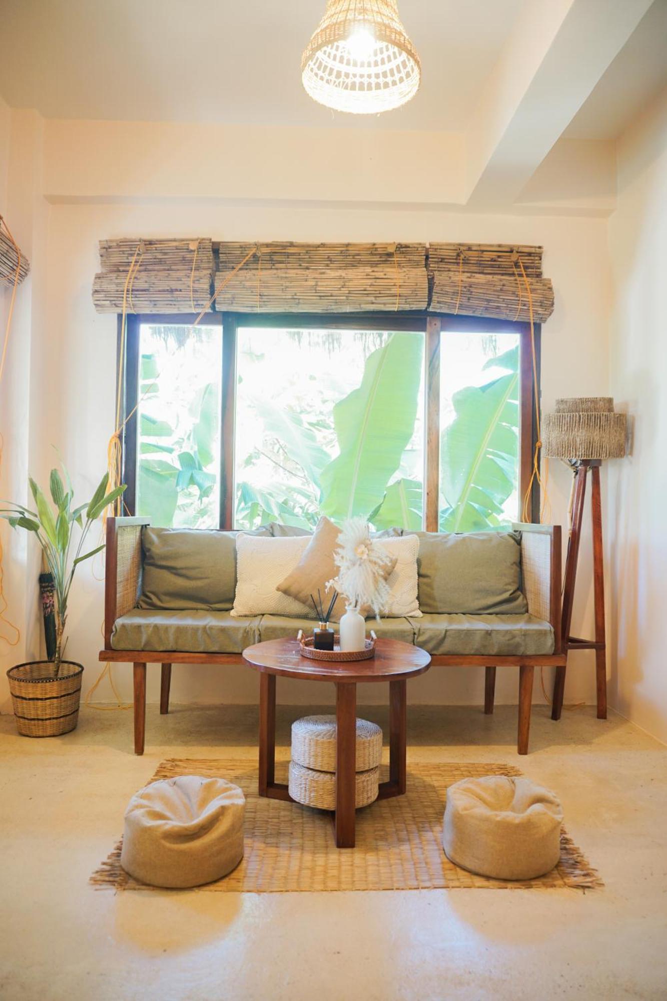 Greenhouse Siargao Roadside Boutique Apartments General Luna  Εξωτερικό φωτογραφία